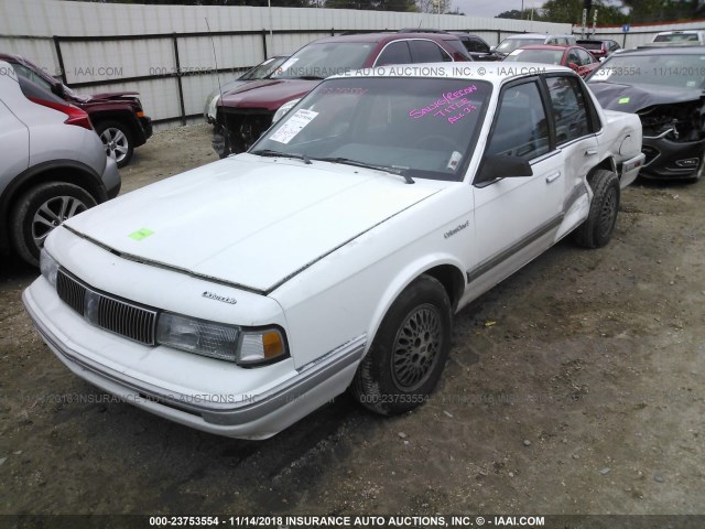 1G3AG54N6P6418427 - 1993 OLDSMOBILE CUTLASS CIERA S WHITE photo 2