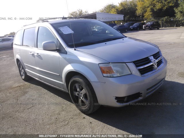 2D4RN5D12AR169049 - 2010 DODGE GRAND CARAVAN SXT SILVER photo 1