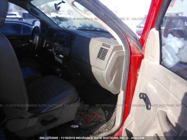 1D7HA16K87J510766 - 2007 DODGE RAM 1500 ST RED photo 5