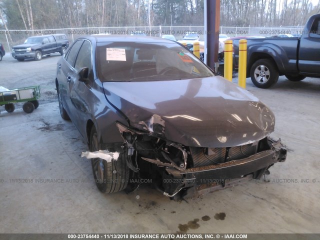 4T1BF1FK1FU962343 - 2015 TOYOTA CAMRY LE/XLE/SE/XSE BLUE photo 1