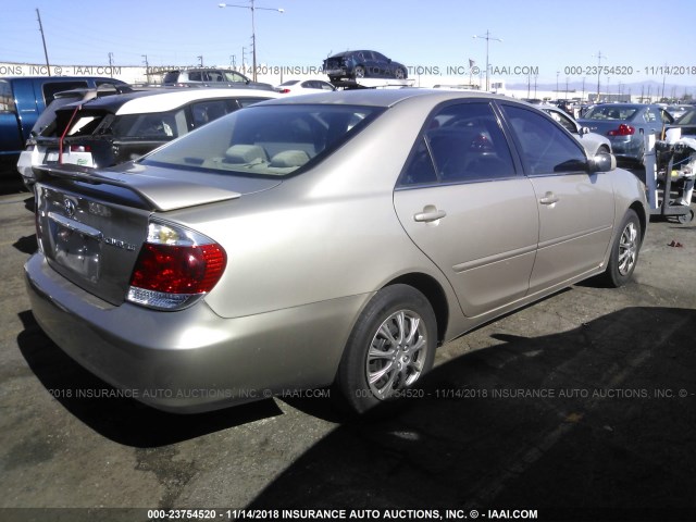 4T1BE32K95U013707 - 2005 TOYOTA CAMRY LE/XLE/SE BEIGE photo 4