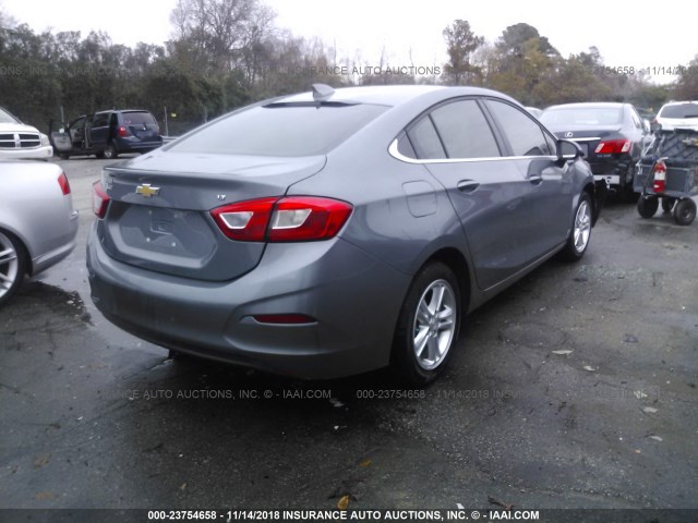 1G1BE5SM6J7131488 - 2018 CHEVROLET CRUZE LT GRAY photo 4