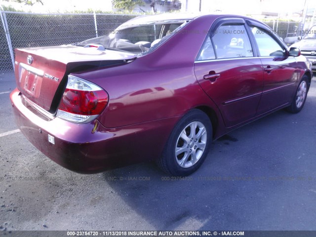 JTDBE32K653006207 - 2005 TOYOTA CAMRY LE/XLE/SE RED photo 4