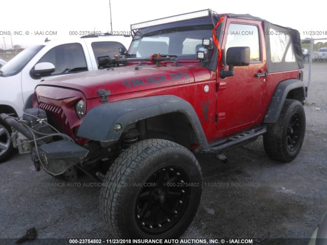 1C4AJWAG5CL223704 - 2012 JEEP WRANGLER SPORT RED photo 2