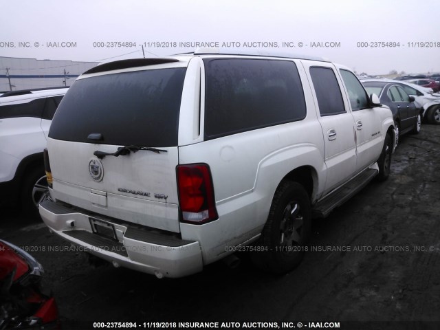 3GYFK66N55G102661 - 2005 CADILLAC ESCALADE ESV WHITE photo 4