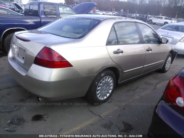 1HGCM56167A005756 - 2007 HONDA ACCORD VALUE GOLD photo 4