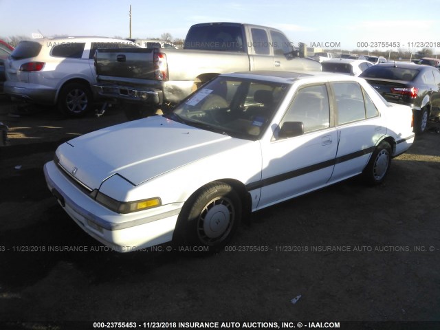 JHMCA5648KC010051 - 1989 HONDA ACCORD LXI WHITE photo 2