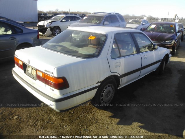 JHMCA5648KC010051 - 1989 HONDA ACCORD LXI WHITE photo 4