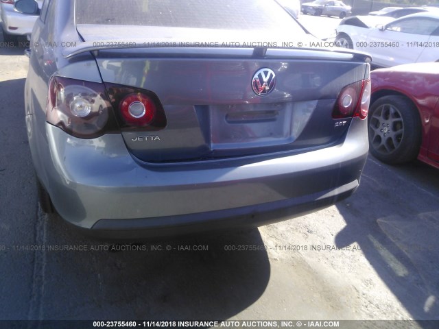 3VWRA71K28M184778 - 2008 VOLKSWAGEN JETTA WOLFSBURG 灰色 照片 6
