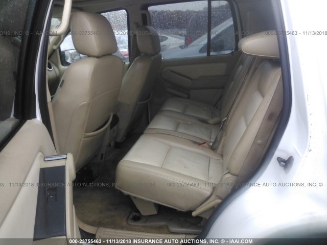 1FMEU63826UA17068 - 2006 FORD EXPLORER XLT WHITE photo 8