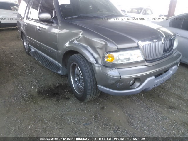 5LMEU27R61LJ07511 - 2001 LINCOLN NAVIGATOR ოქროსფერი ფოტო 6