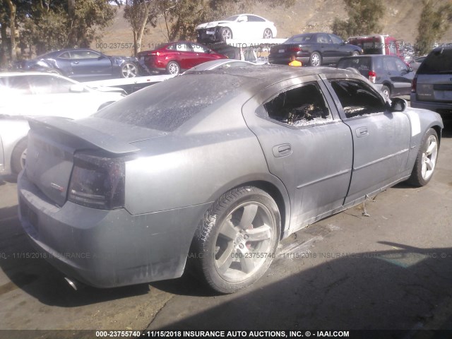 2B3KA73W26H341307 - 2006 DODGE CHARGER SRT-8 GRAY photo 4