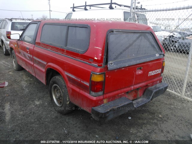 JM2UF1239L0912932 - 1990 MAZDA B2200 SHORT BED RED photo 3