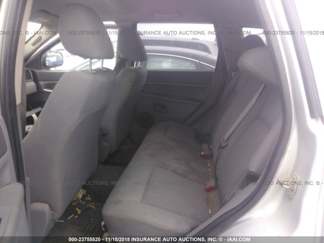 1J4GR48K15C627694 - 2005 JEEP GRAND CHEROKEE LAREDO/COLUMBIA/FREEDOM 银色 照片 8