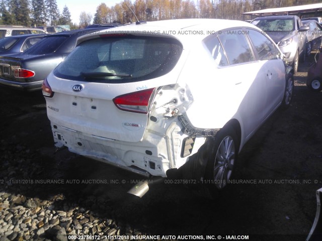 KNAFX5A80F5302131 - 2015 KIA FORTE EX WHITE photo 4