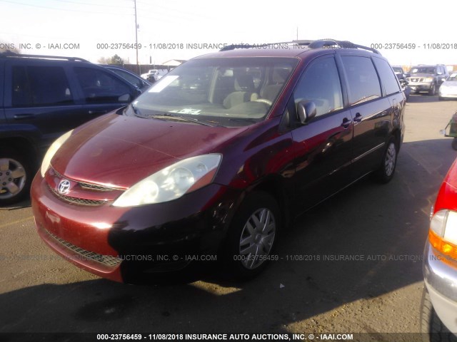 5TDZK23C77S074915 - 2007 TOYOTA SIENNA CE/LE RED photo 2