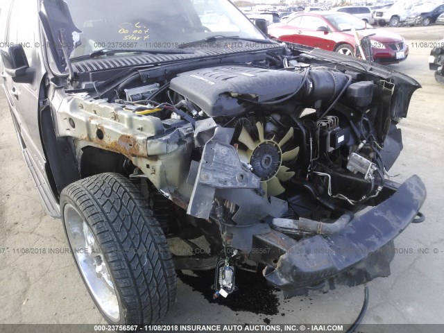 5LMFU28R63LJ46072 - 2003 LINCOLN NAVIGATOR Czarny zdjęcie 6