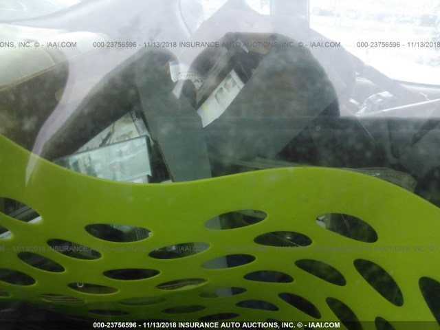 2G1WW12E719219853 - 2001 CHEVROLET MONTE CARLO LS 红色 照片 8