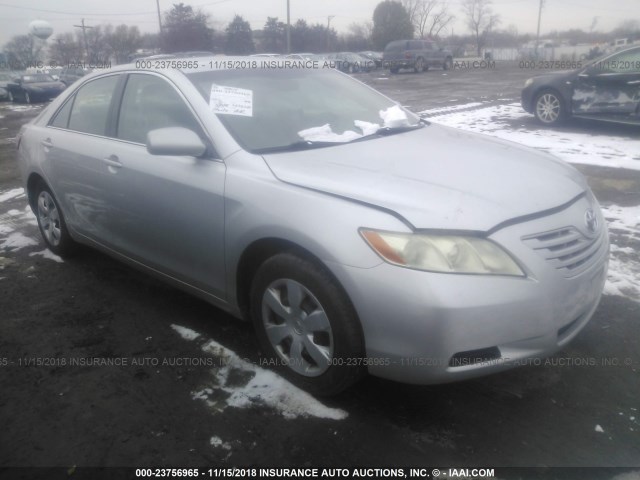 4T1BE46K59U405752 - 2009 TOYOTA CAMRY SE/LE/XLE SILVER photo 1