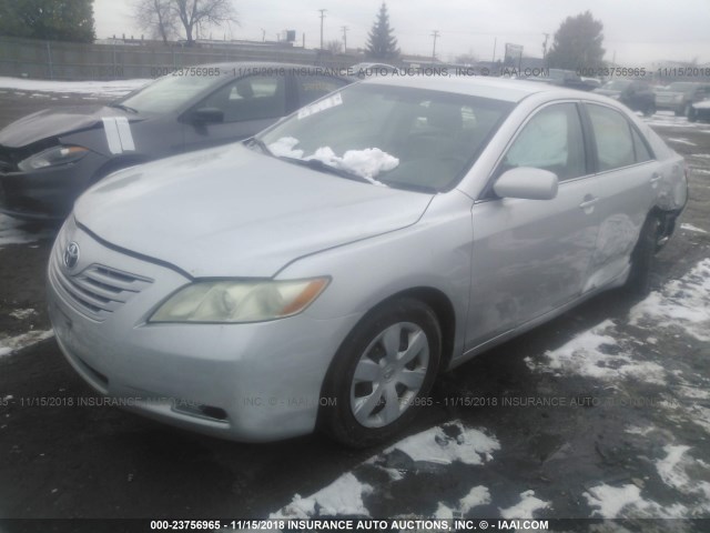 4T1BE46K59U405752 - 2009 TOYOTA CAMRY SE/LE/XLE SILVER photo 2