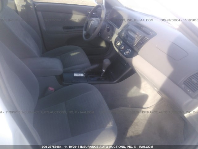4T1BE32K16U723511 - 2006 TOYOTA CAMRY LE/XLE/SE WHITE photo 5