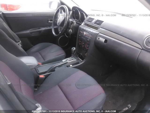 JM1BK123261482280 - 2006 MAZDA 3 S GRAY photo 5