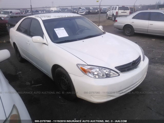 4T1BE32K23U156382 - 2003 TOYOTA CAMRY LE/XLE/SE WHITE photo 1