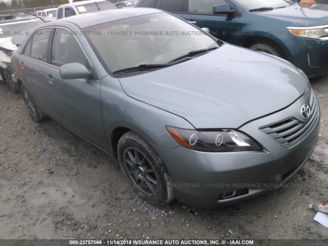 4T4BE46K47R007225 - 2007 TOYOTA CAMRY NEW GENERAT CE/LE/XLE/SE GREEN photo 1