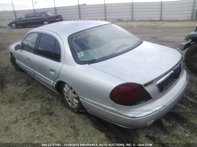 1LNHM97V81Y711490 - 2001 LINCOLN CONTINENTAL  GRAY photo 3