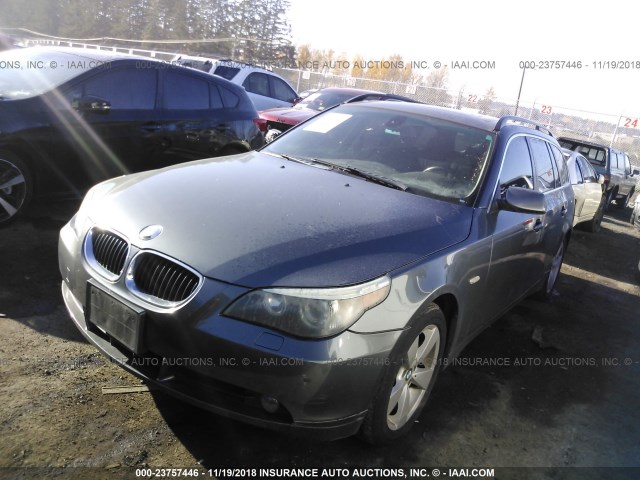 WBANN73576CN01138 - 2006 BMW 530 XIT GRAY photo 2