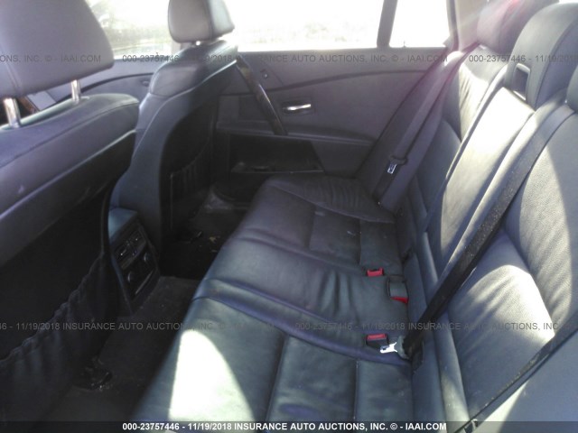 WBANN73576CN01138 - 2006 BMW 530 XIT GRAY photo 8