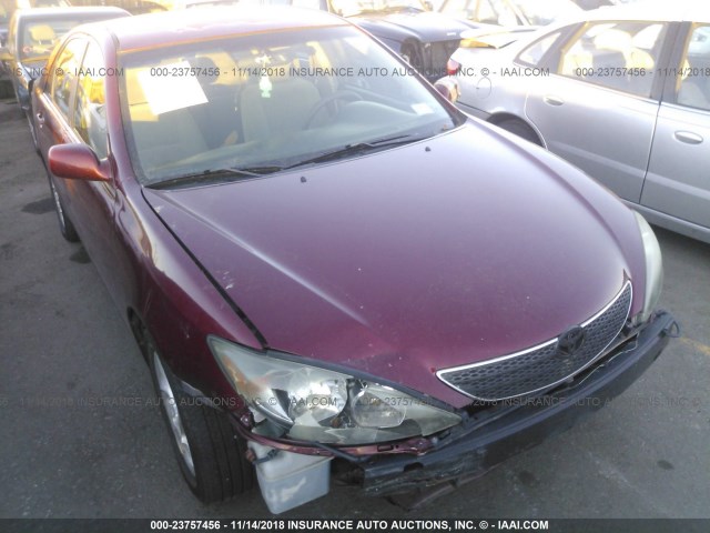 4T1BE32K63U170818 - 2003 TOYOTA CAMRY LE/XLE/SE RED photo 6