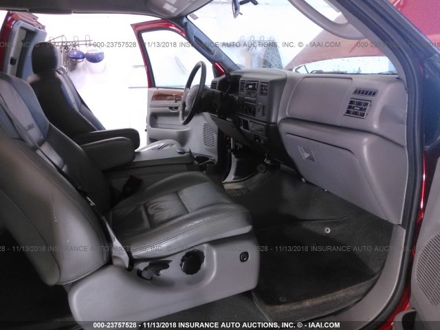 1FTNX21P13ED26955 - 2003 FORD F250 SUPER DUTY RED photo 5