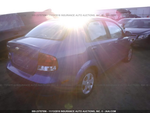 KL1TD52675B358344 - 2005 CHEVROLET AVEO LS BLUE photo 4