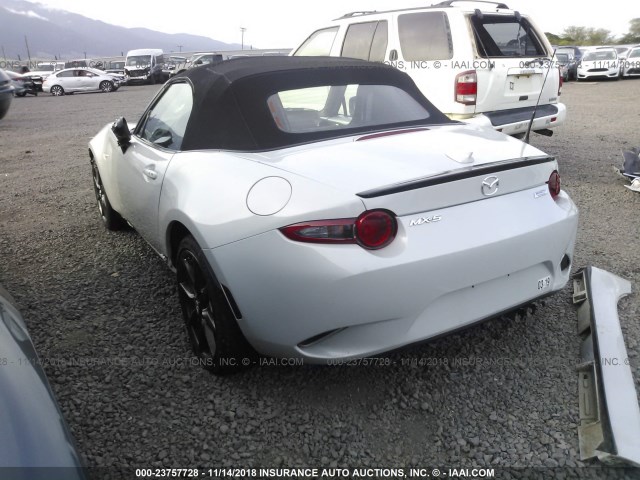 JM1NDAC77G0108358 - 2016 MAZDA MX-5 MIATA CLUB GRAY photo 3