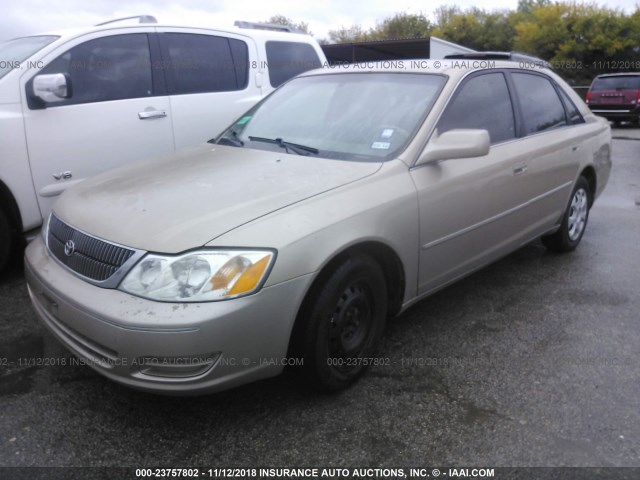 4T1BF28B61U178199 - 2001 TOYOTA AVALON XL/XLS GOLD photo 2