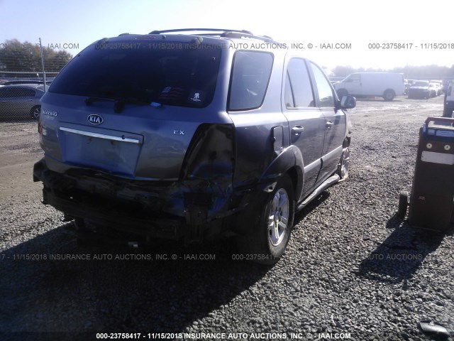 KNDJC733565502704 - 2006 KIA SORENTO EX/LX GRAY photo 4