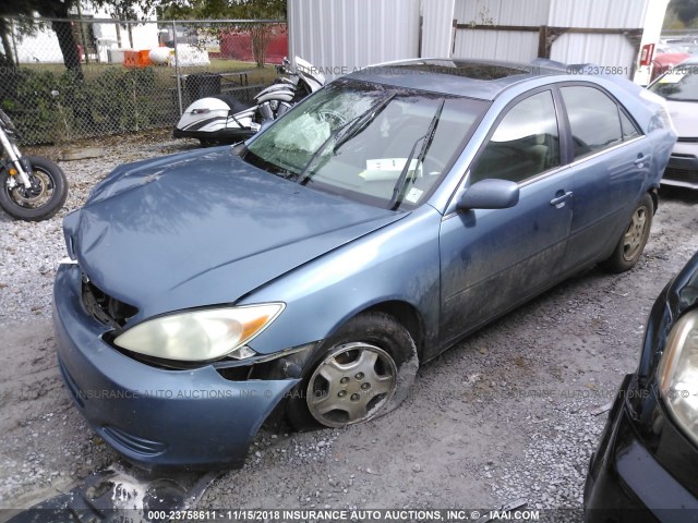 4T1BF32K13U544409 - 2003 TOYOTA CAMRY LE/XLE/SE BLUE photo 2