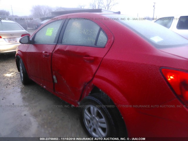 1G1JA5SH1C4115746 - 2012 CHEVROLET SONIC LS RED photo 6