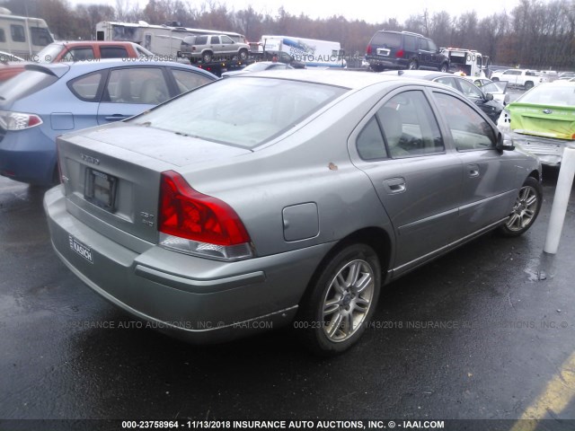 YV1RH592682671068 - 2008 VOLVO S60 2.5T GREEN photo 4