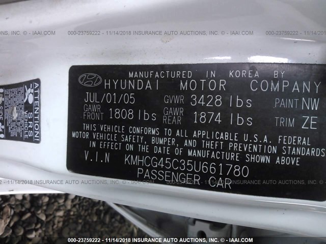 KMHCG45C35U661780 - 2005 HYUNDAI ACCENT GL WHITE photo 9