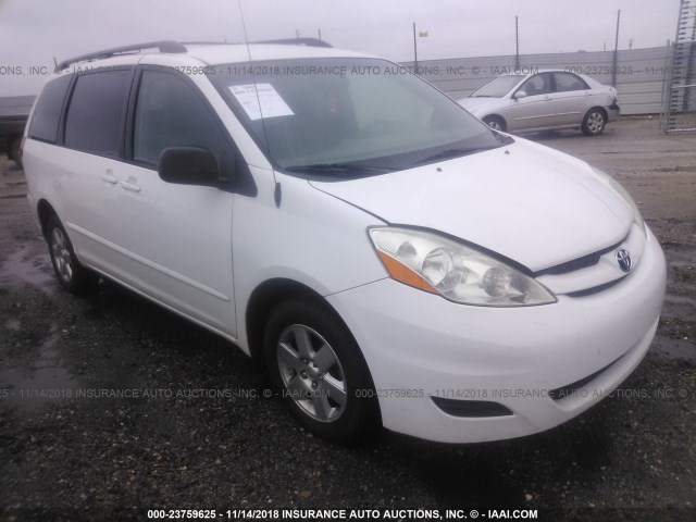 5TDZK23C18S190497 - 2008 TOYOTA SIENNA CE/LE WHITE photo 1