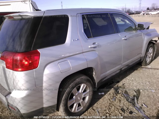 2CTALMEC6B6378604 - 2011 GMC TERRAIN SLE SILVER photo 4