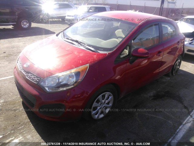 KNADM5A38C6038604 - 2012 KIA RIO LX RED photo 2