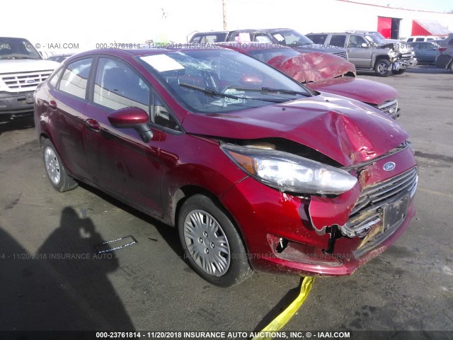 3FADP4BE2HM150798 - 2017 FORD FIESTA SE RED photo 1