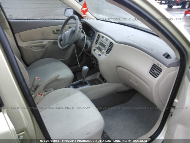 KNADE123886381554 - 2008 KIA RIO LX/SX GOLD photo 5