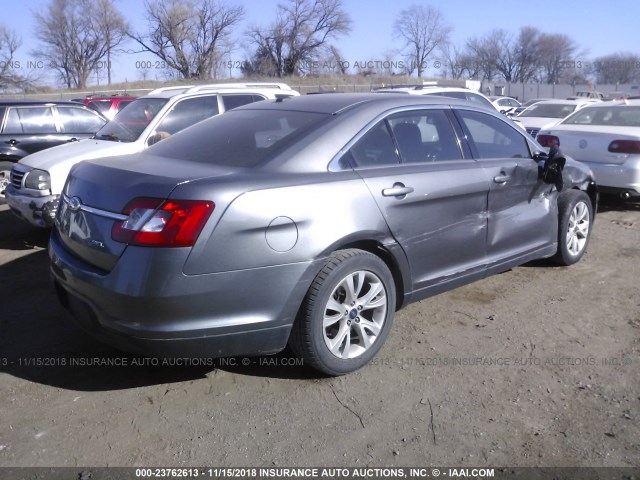 1FAHP2EW7BG138917 - 2011 FORD TAURUS SEL GRAY photo 4