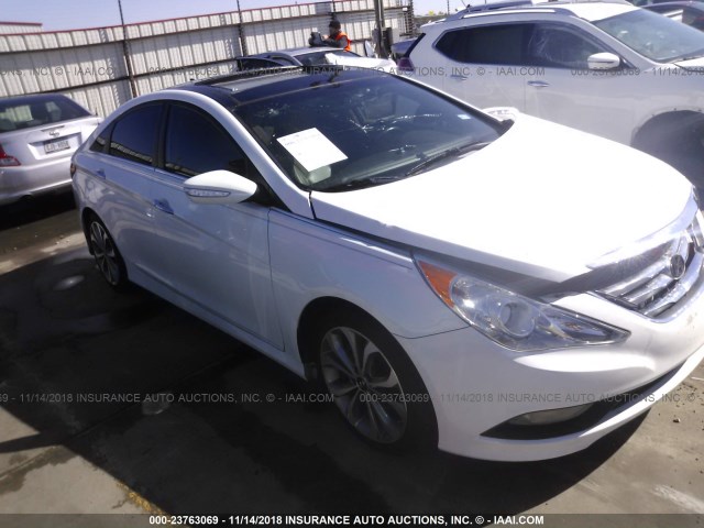 5NPEC4AB8EH845645 - 2014 HYUNDAI SONATA SE/LIMITED WHITE photo 1