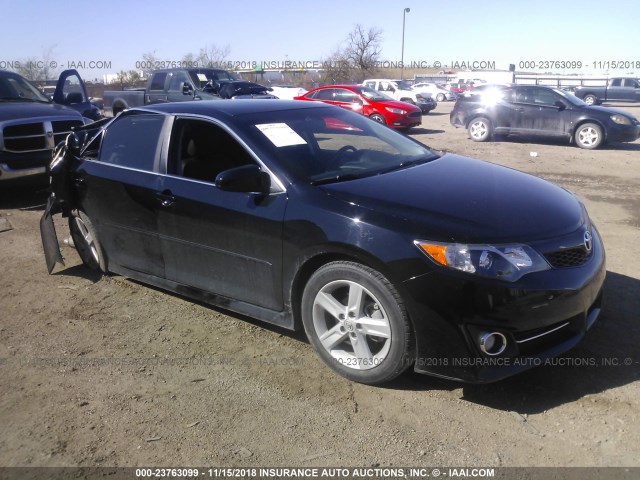 4T1BF1FK4DU215512 - 2013 TOYOTA CAMRY L/SE/LE/XLE Qara foto 1