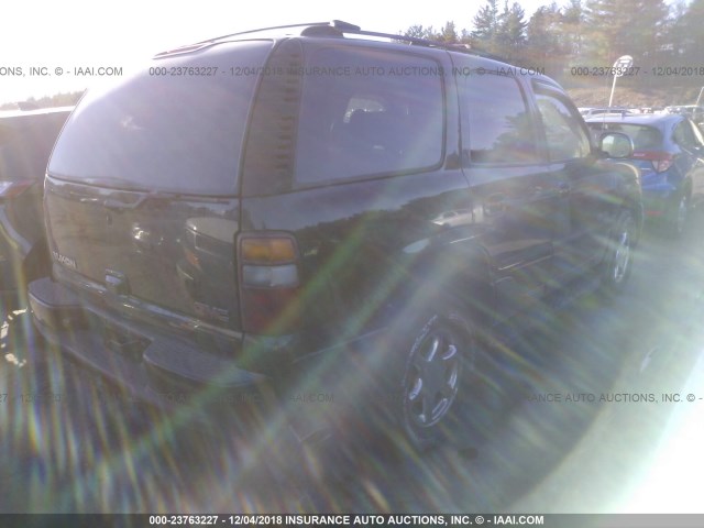 1GKEK63U62J213277 - 2002 GMC DENALI BLACK photo 4